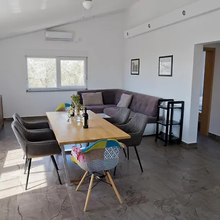 Feriehus House With A Private Heated Swimming Pool *