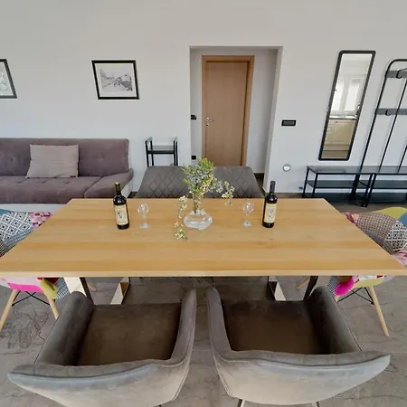 Ferienhaus House With A Private Heated Swimming Pool