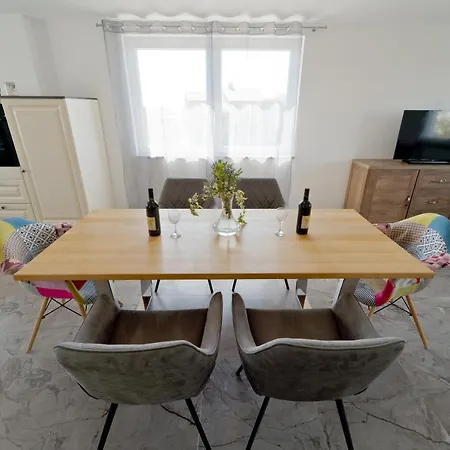 Ferienhaus House With A Private Heated Swimming Pool Galižana